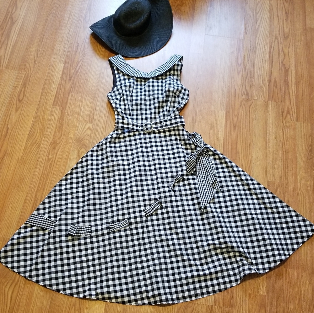 Last 1 Retro Style Gingham Check Sleeveless Dress - Picture 5 of 8